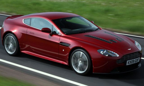 Тизер-видео Aston Martin V12 Vantage S